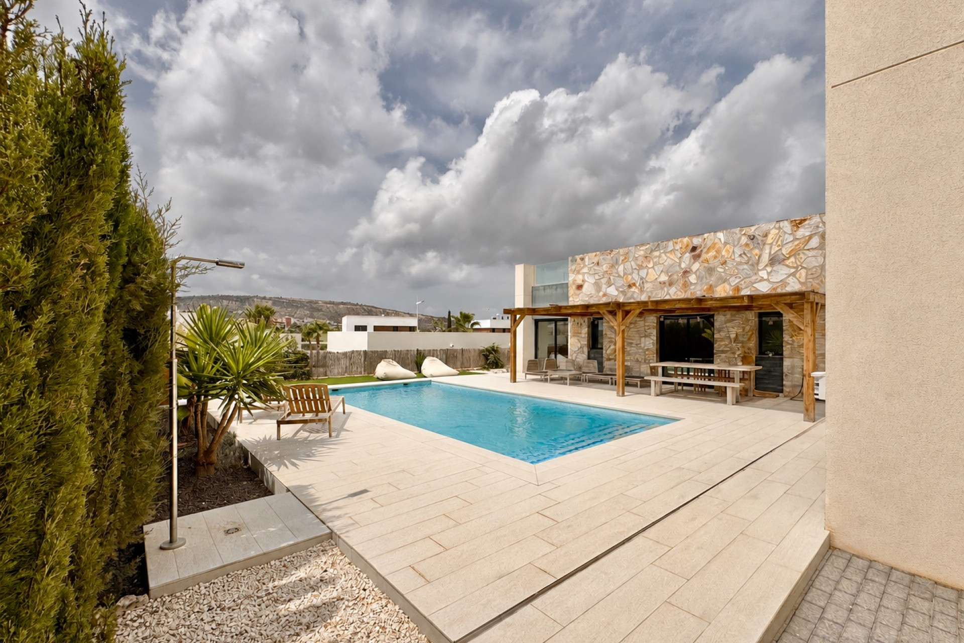 Herverkoop - Villa -
Algorfa - Inland