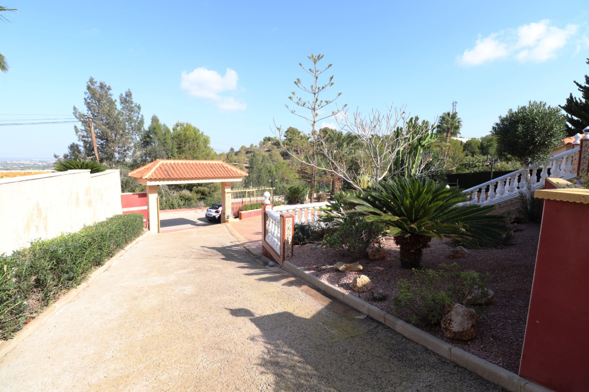 Herverkoop - Villa -
Algorfa
