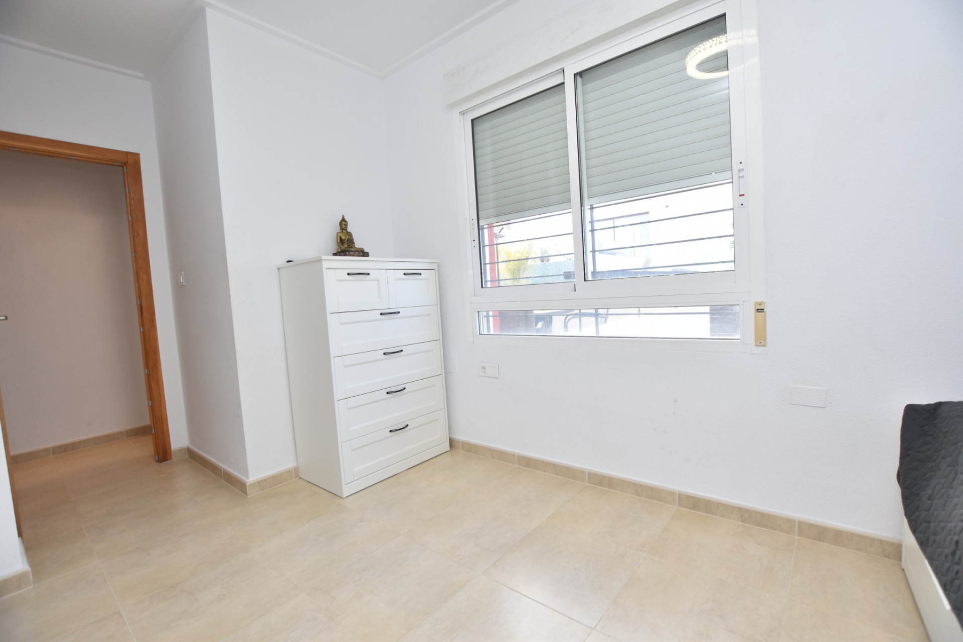 Herverkoop - Villa -
Algorfa