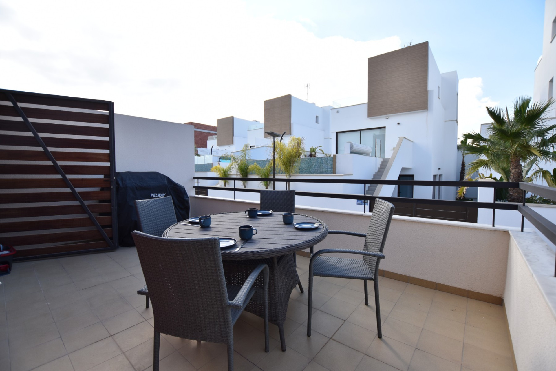 Herverkoop - Villa -
Algorfa