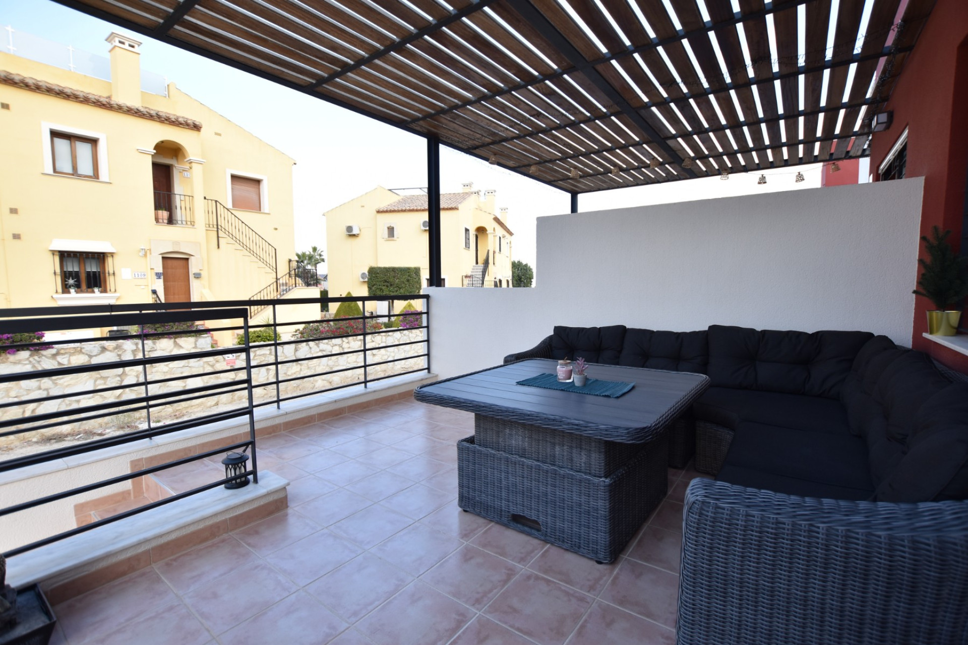 Herverkoop - Villa -
Algorfa
