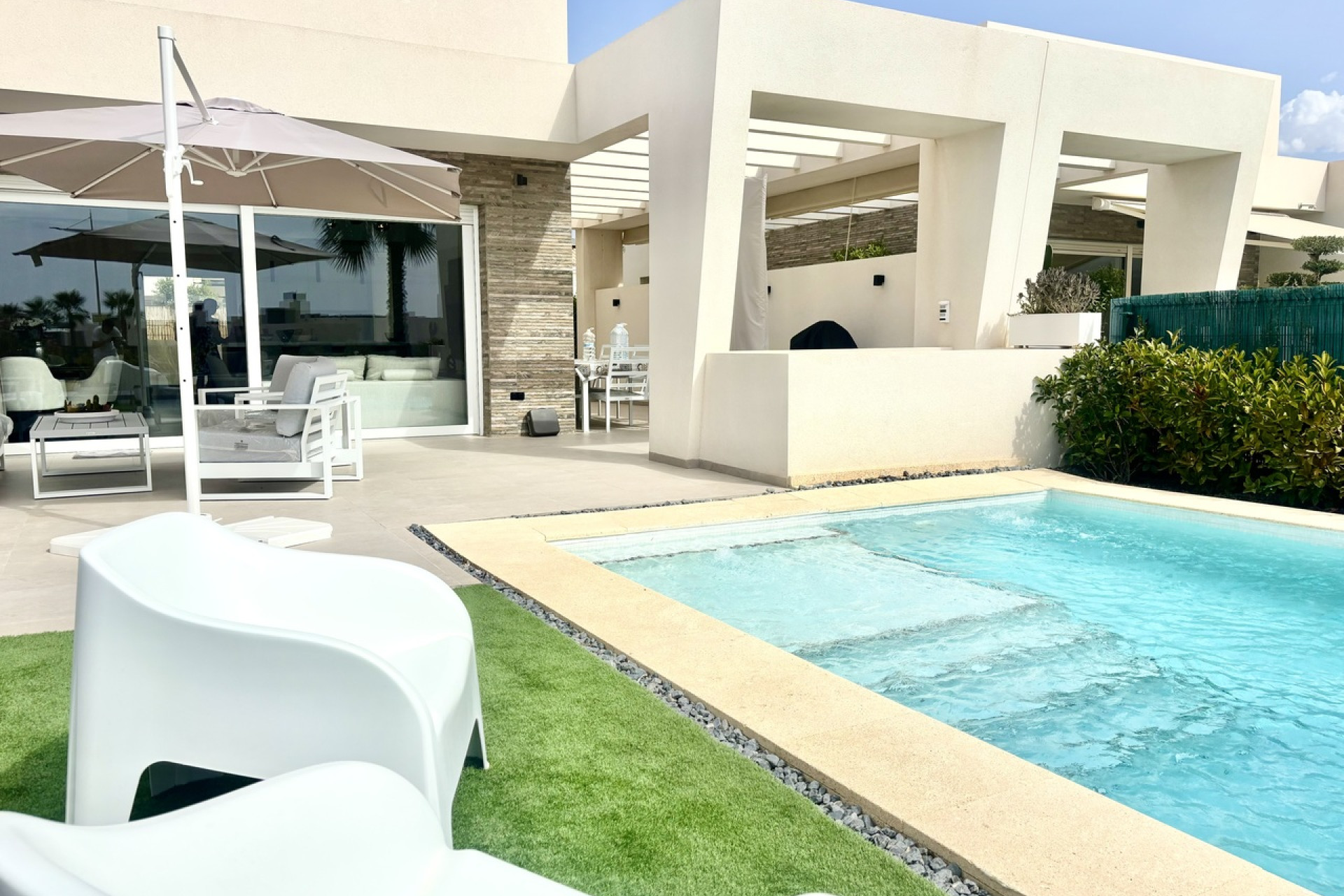 Herverkoop - Villa -
Algorfa