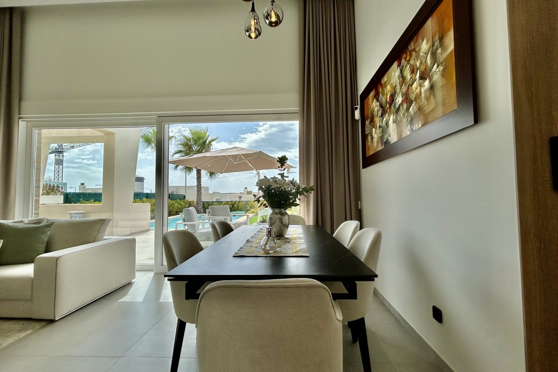Herverkoop - Villa -
Algorfa