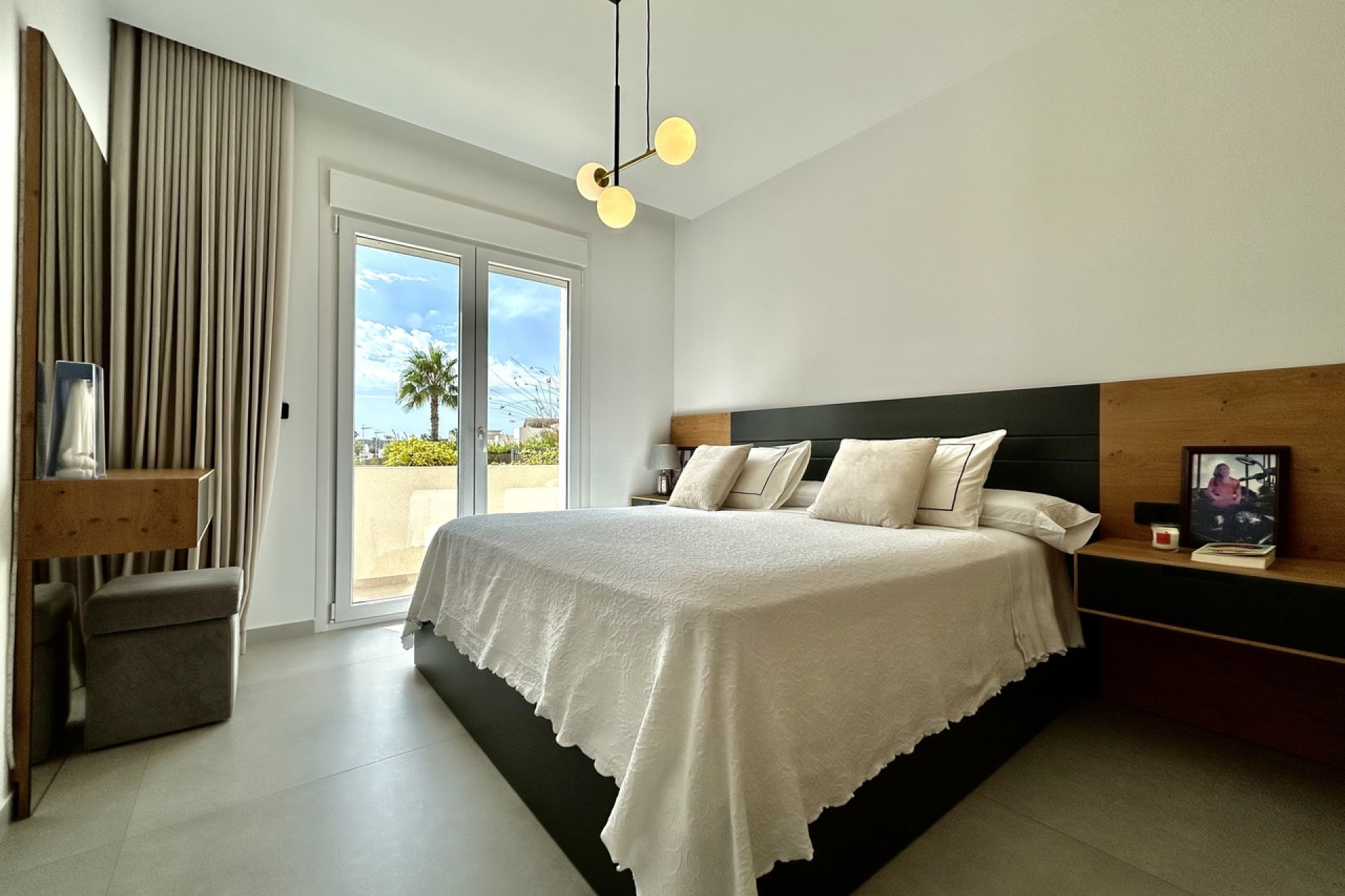 Herverkoop - Villa -
Algorfa