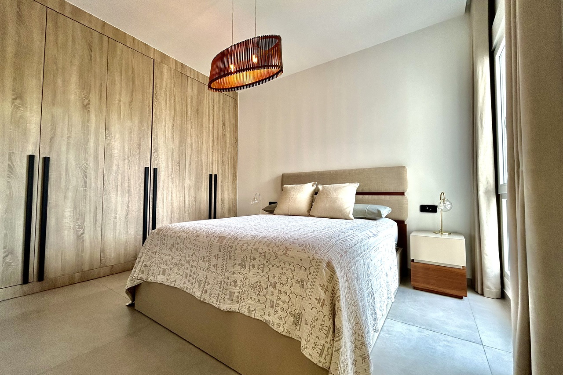 Herverkoop - Villa -
Algorfa