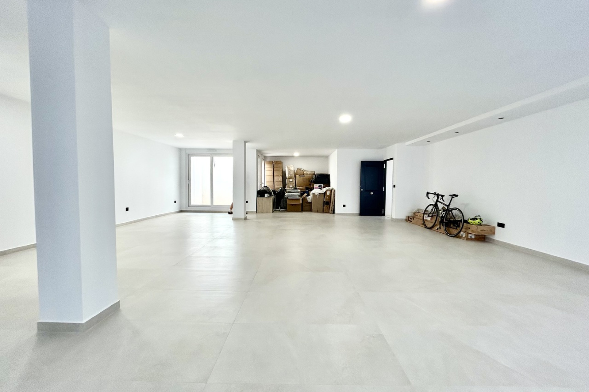 Herverkoop - Villa -
Algorfa