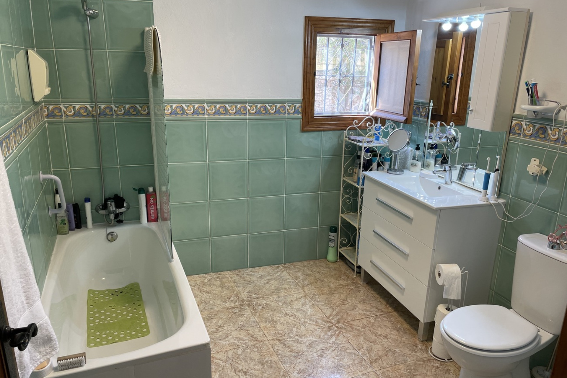 Herverkoop - Villa -
Alhama De Murcia - Inland