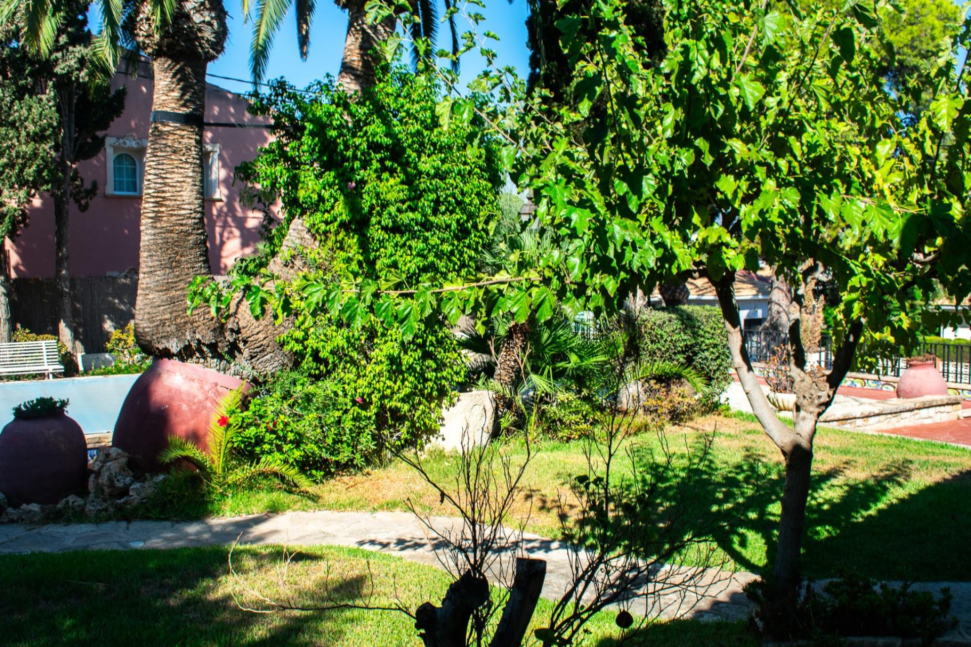 Herverkoop - Villa -
Alicante - Albufereta