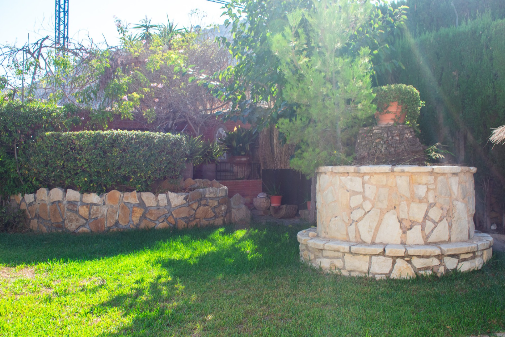 Herverkoop - Villa -
Alicante - Albufereta