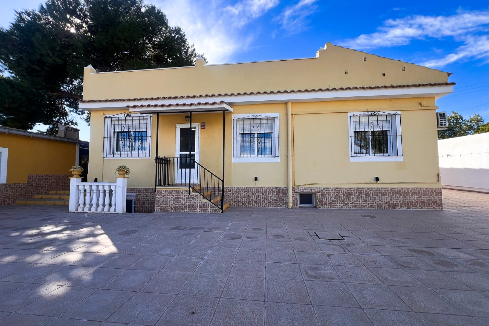 Herverkoop - Villa -
Alicante - Moralet - Cañada del Fenollar