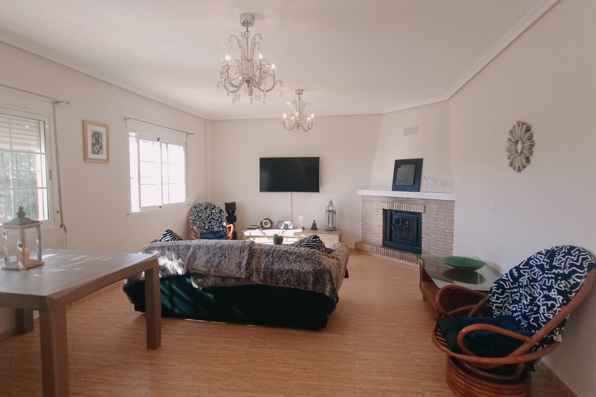 Herverkoop - Villa -
Avileses - Inland