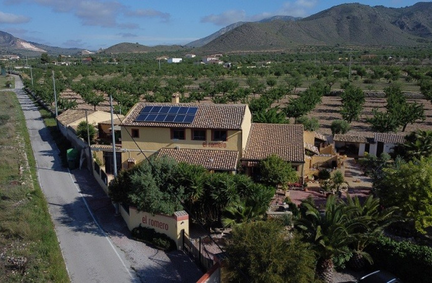 Herverkoop - Villa -
BARBARROJA - Barbarroja