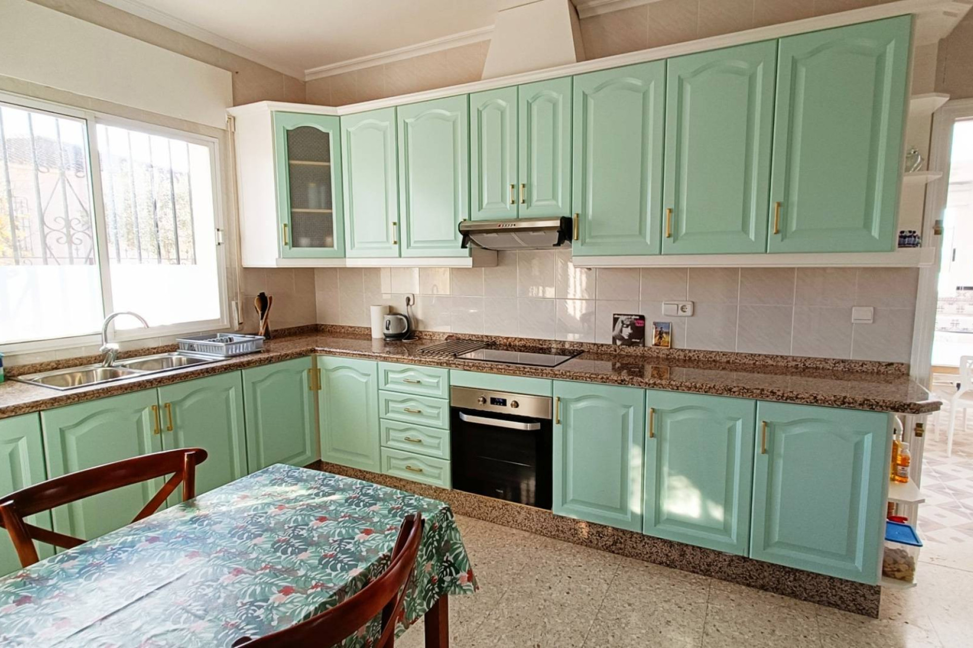 Herverkoop - Villa -
BARBARROJA - Barbarroja