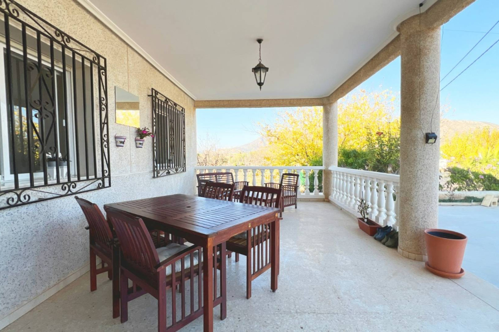 Herverkoop - Villa -
BARBARROJA - Barbarroja