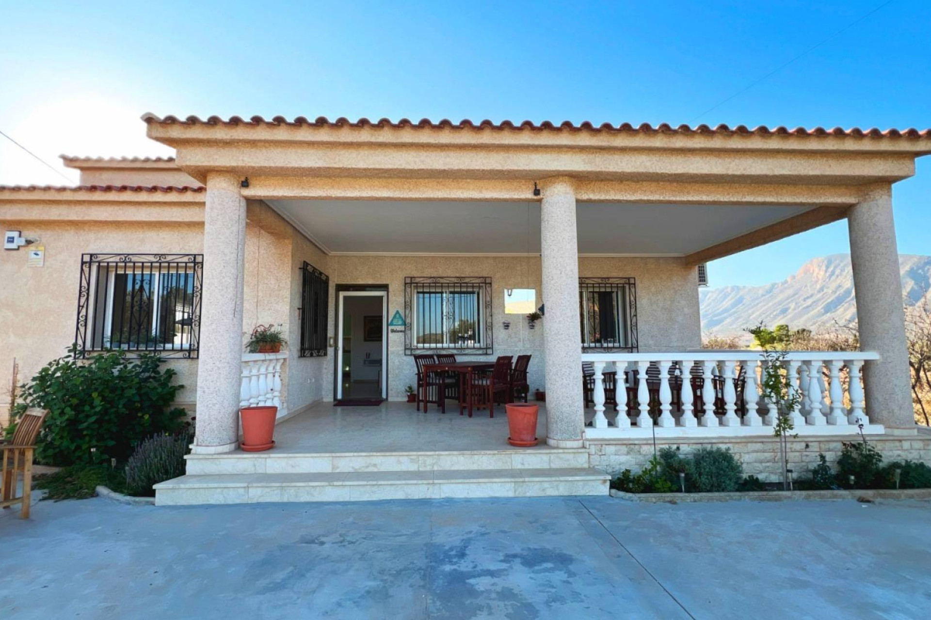 Herverkoop - Villa -
BARBARROJA - Barbarroja