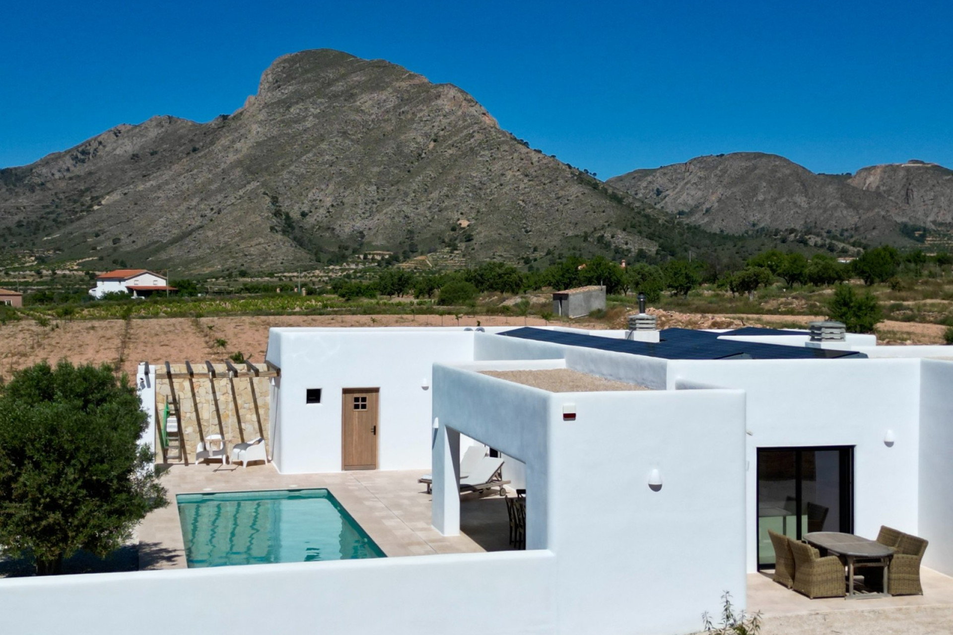 Herverkoop - Villa -
BARBARROJA - Barbarroja