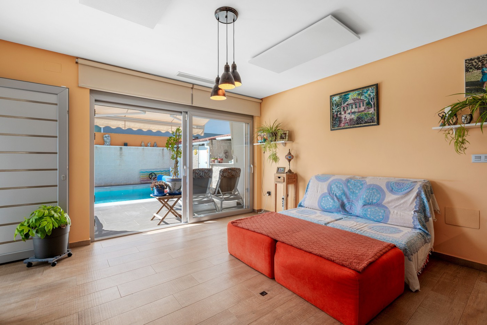 Herverkoop - Villa -
Benijofar