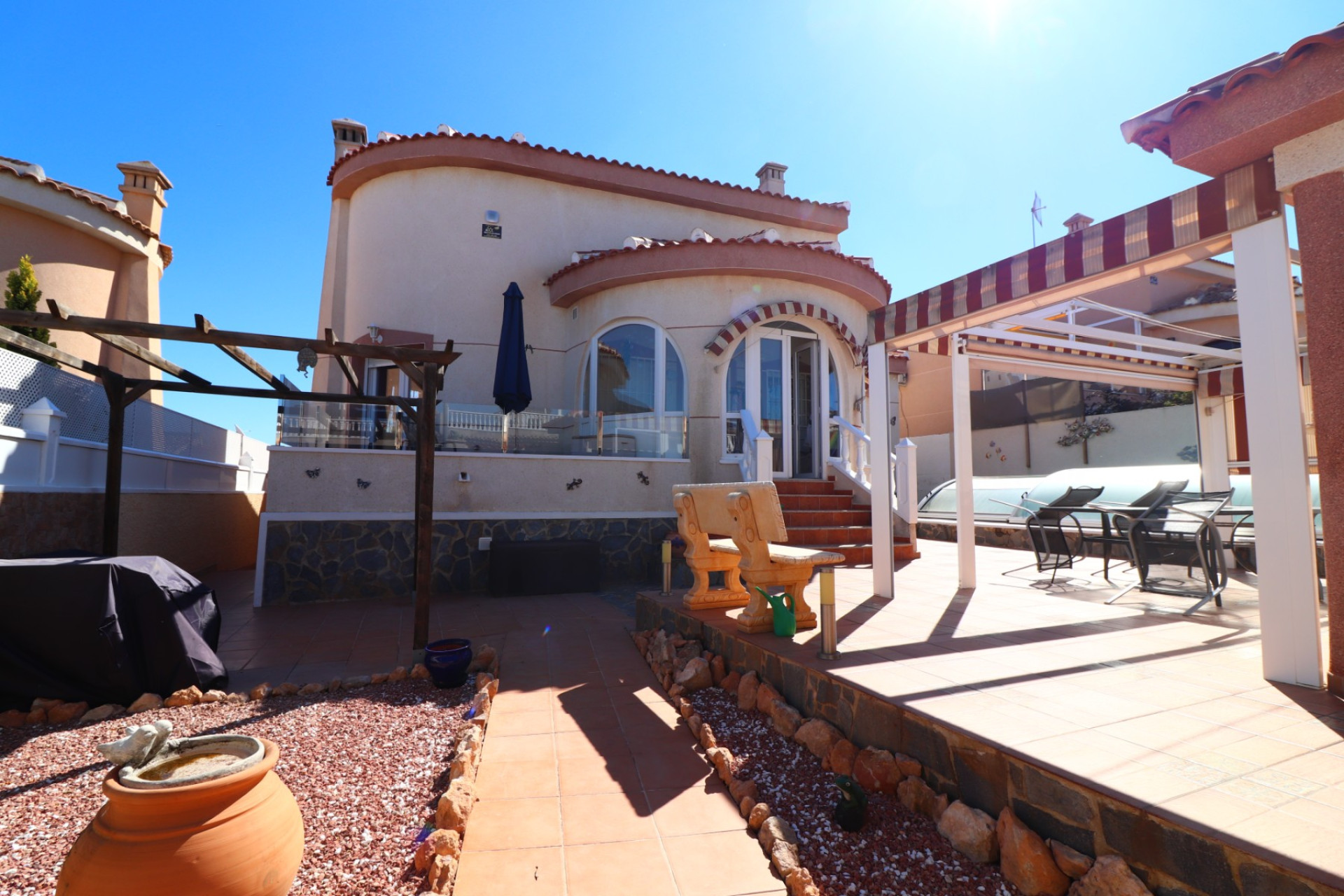 Herverkoop - Villa -
Benimar - Benimar II