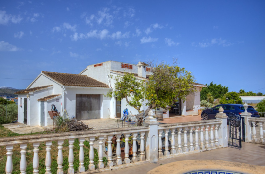 Herverkoop - Villa -
Benissa - Canor