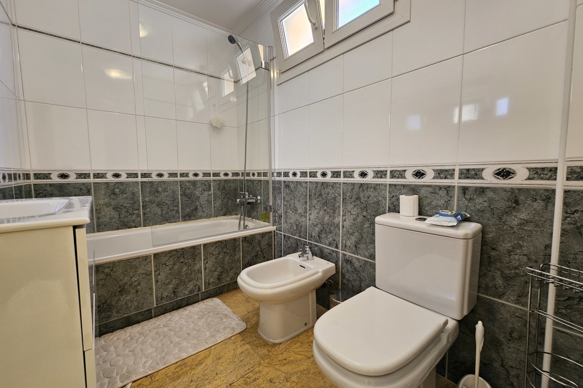 Herverkoop - Villa -
Cabo Roig