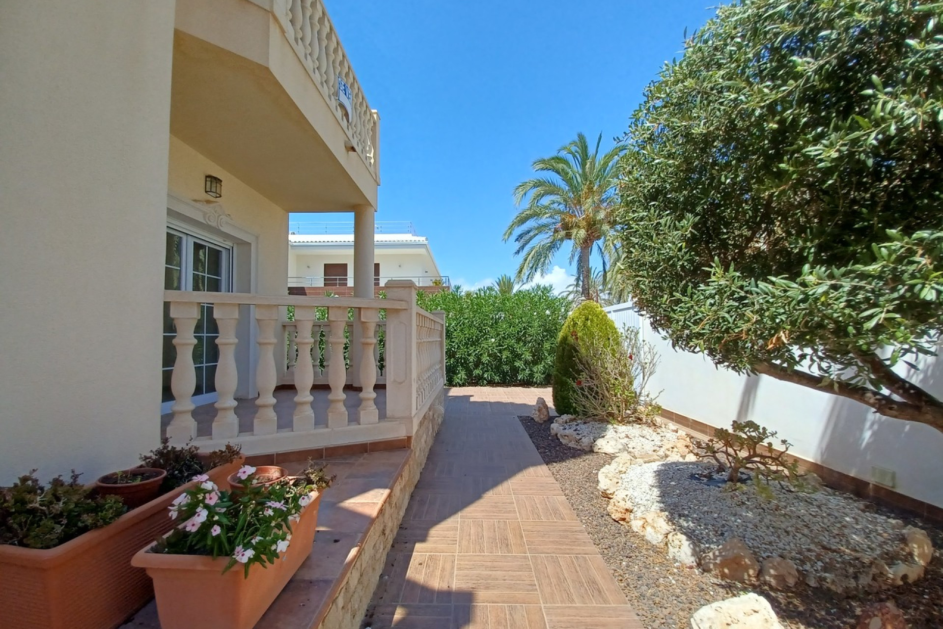 Herverkoop - Villa -
Cabo Roig