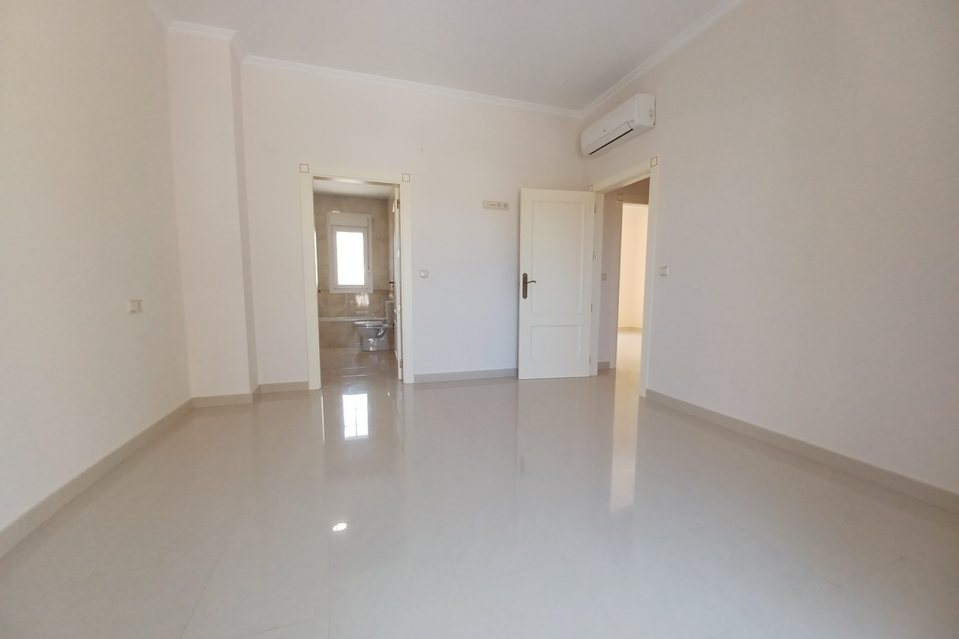 Herverkoop - Villa -
Cabo Roig