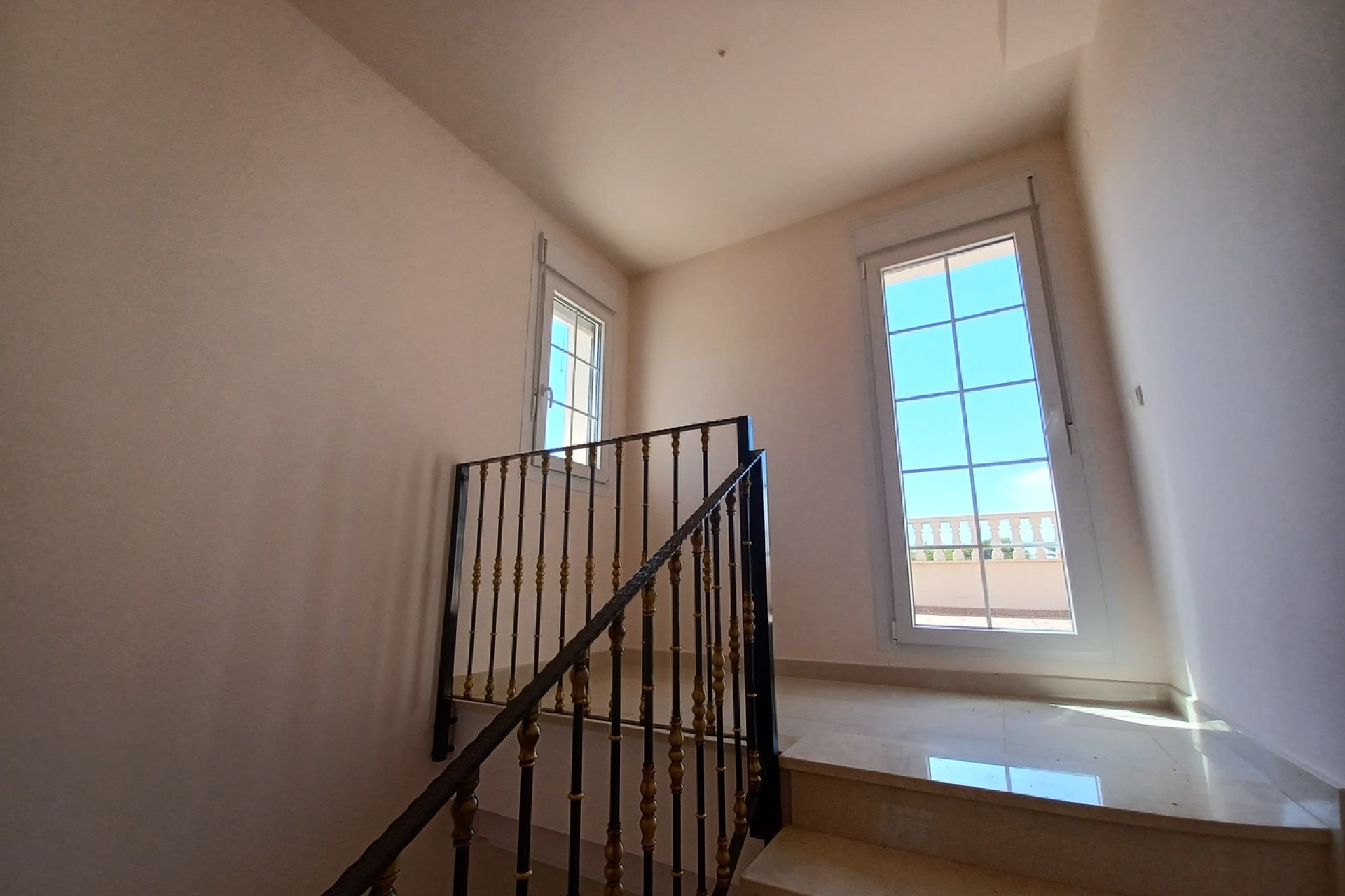 Herverkoop - Villa -
Cabo Roig