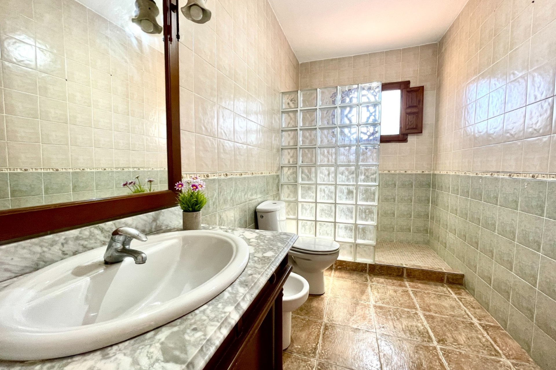 Herverkoop - Villa -
Catral - Costa Blanca