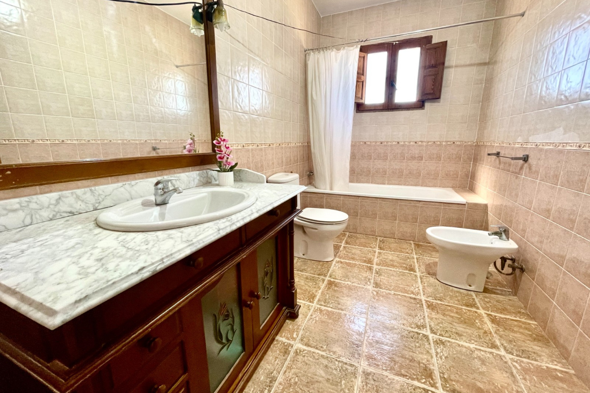 Herverkoop - Villa -
Catral - Costa Blanca