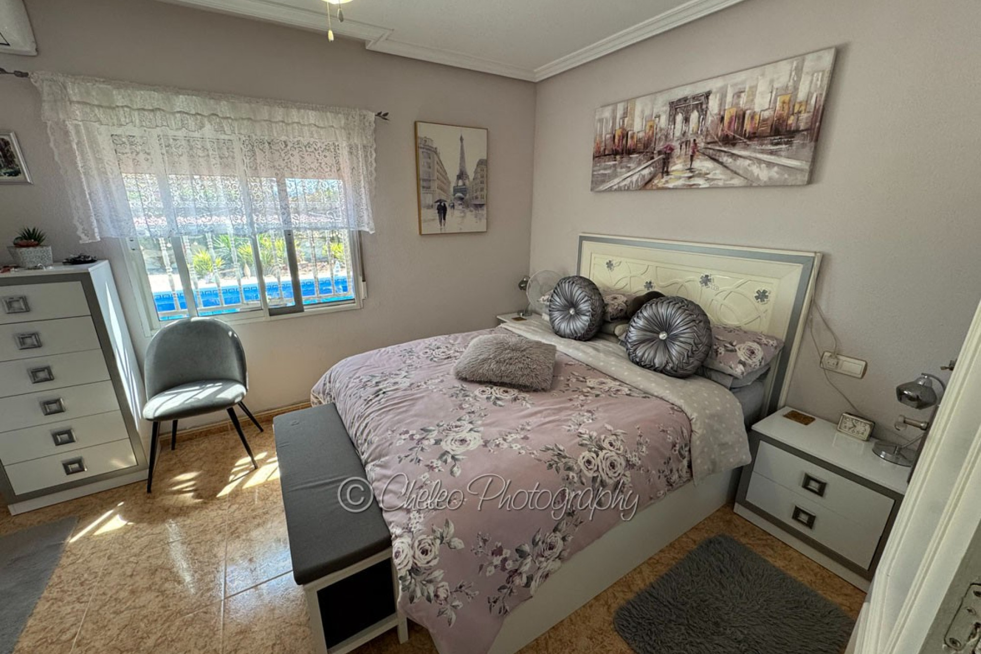 Herverkoop - Villa -
Catral