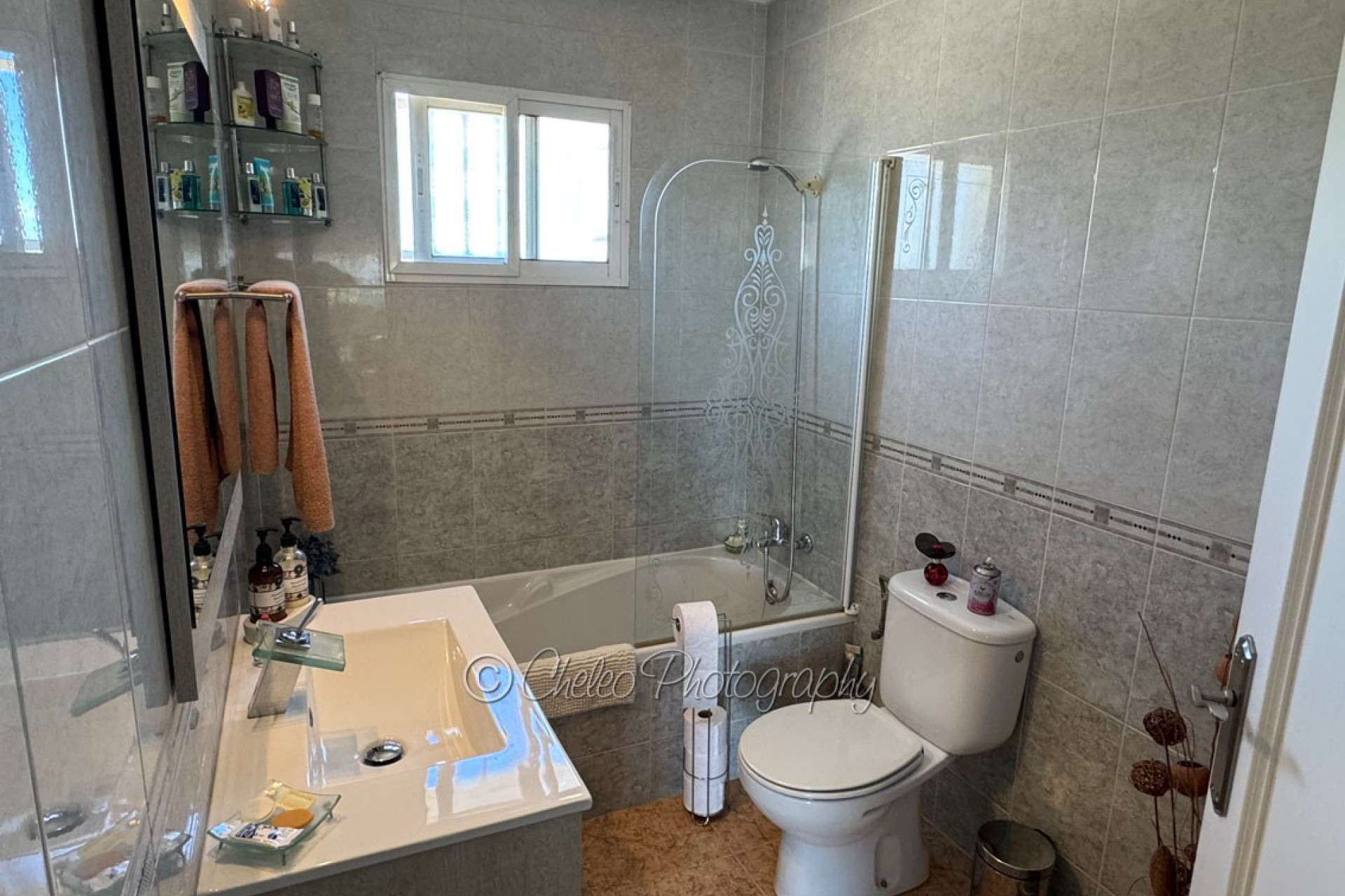 Herverkoop - Villa -
Catral