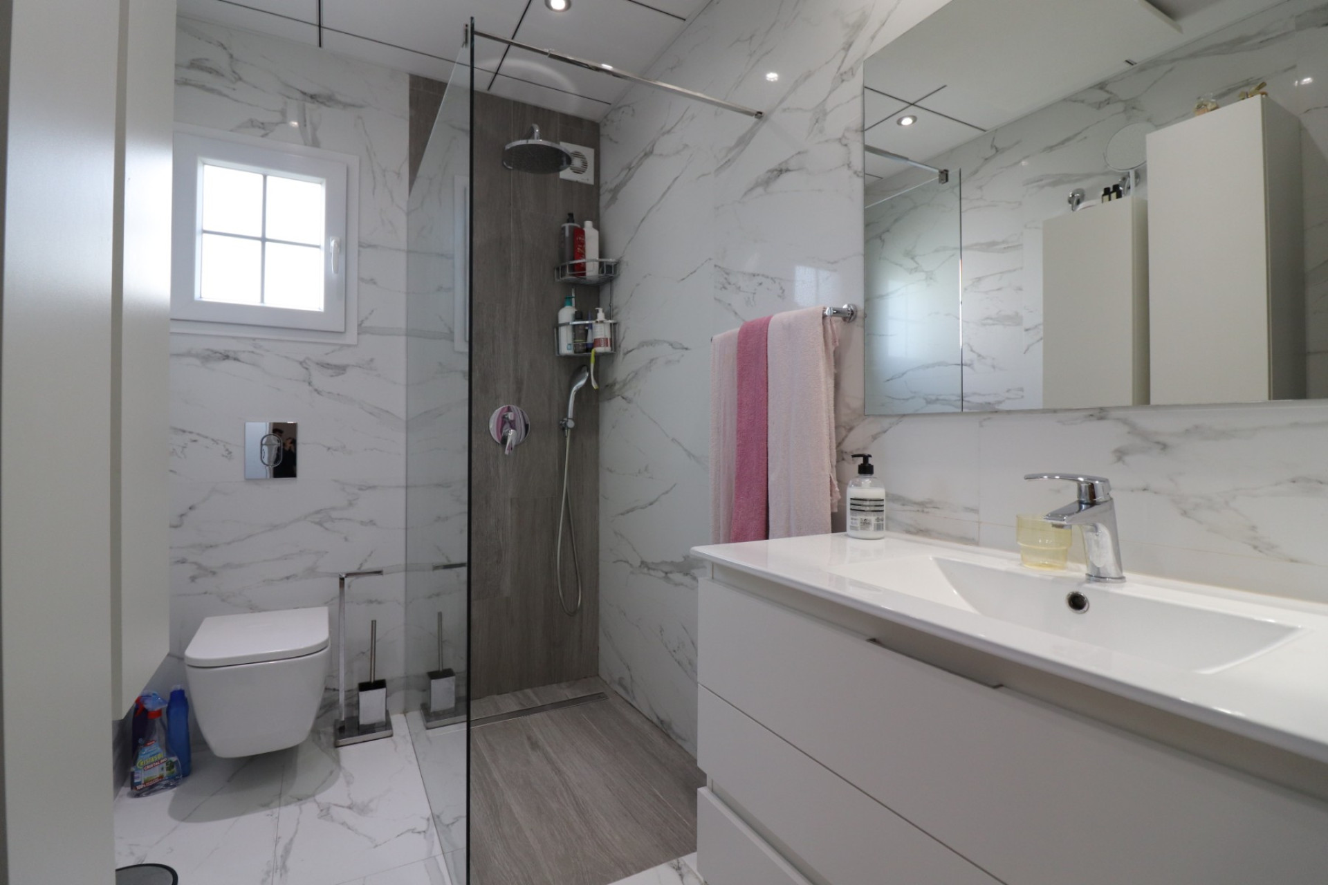 Herverkoop - Villa -
Ciudad Quesada - Atalayas