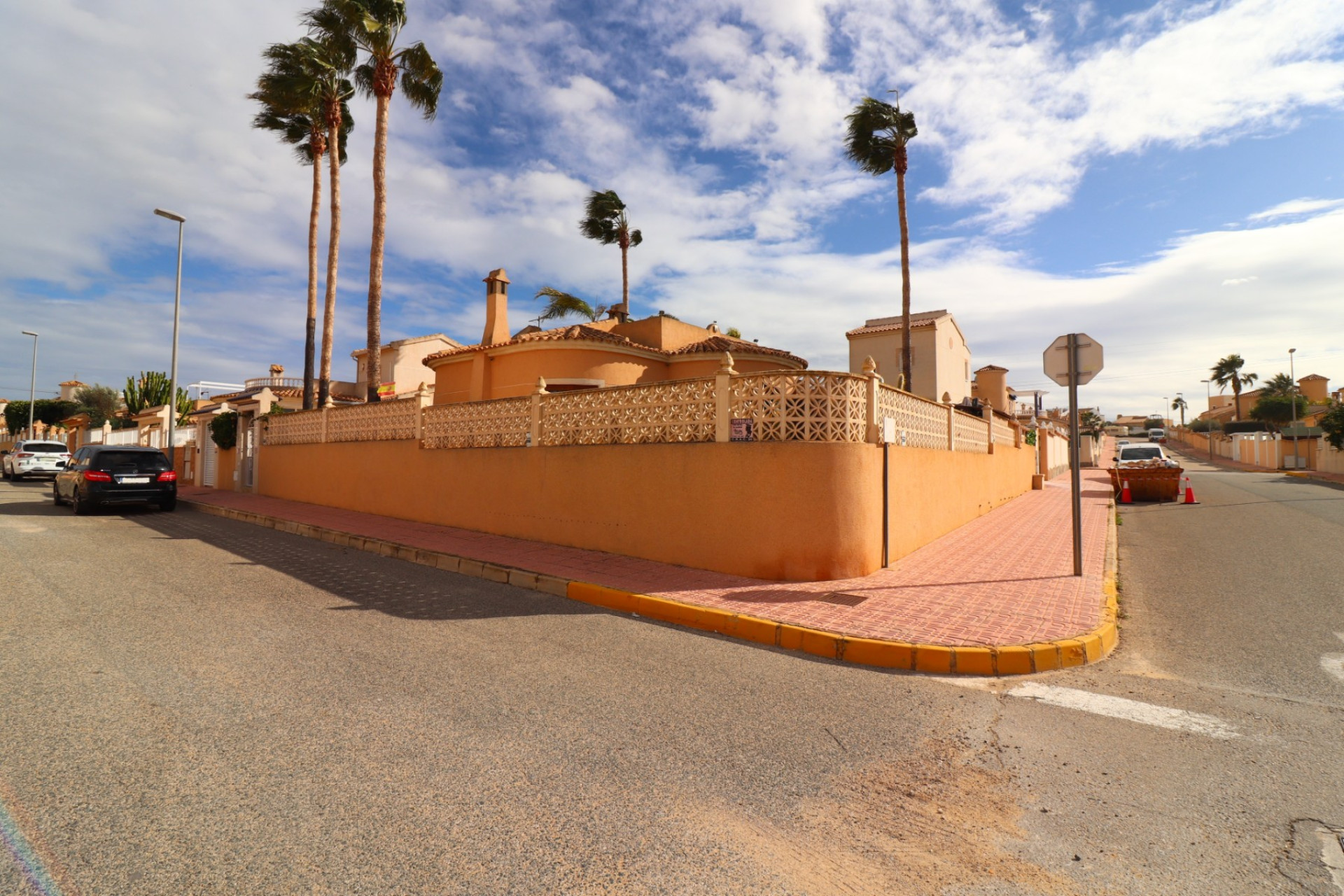 Herverkoop - Villa -
Ciudad Quesada - Atalayas