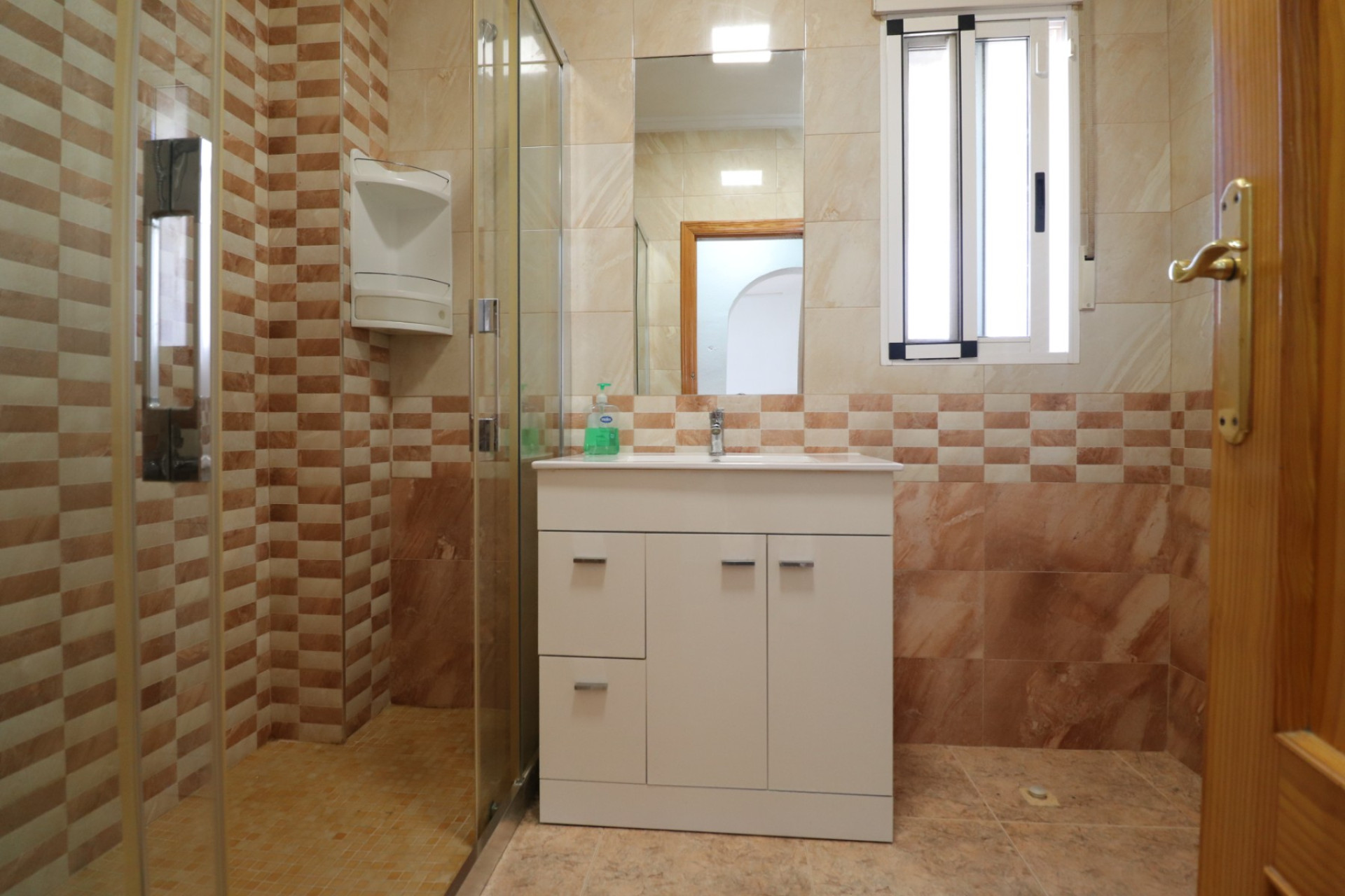 Herverkoop - Villa -
Ciudad Quesada - Atalayas