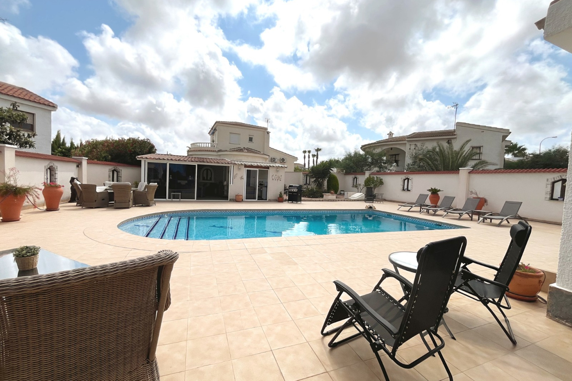 Herverkoop - Villa -
Ciudad Quesada - La Marquesa Golf