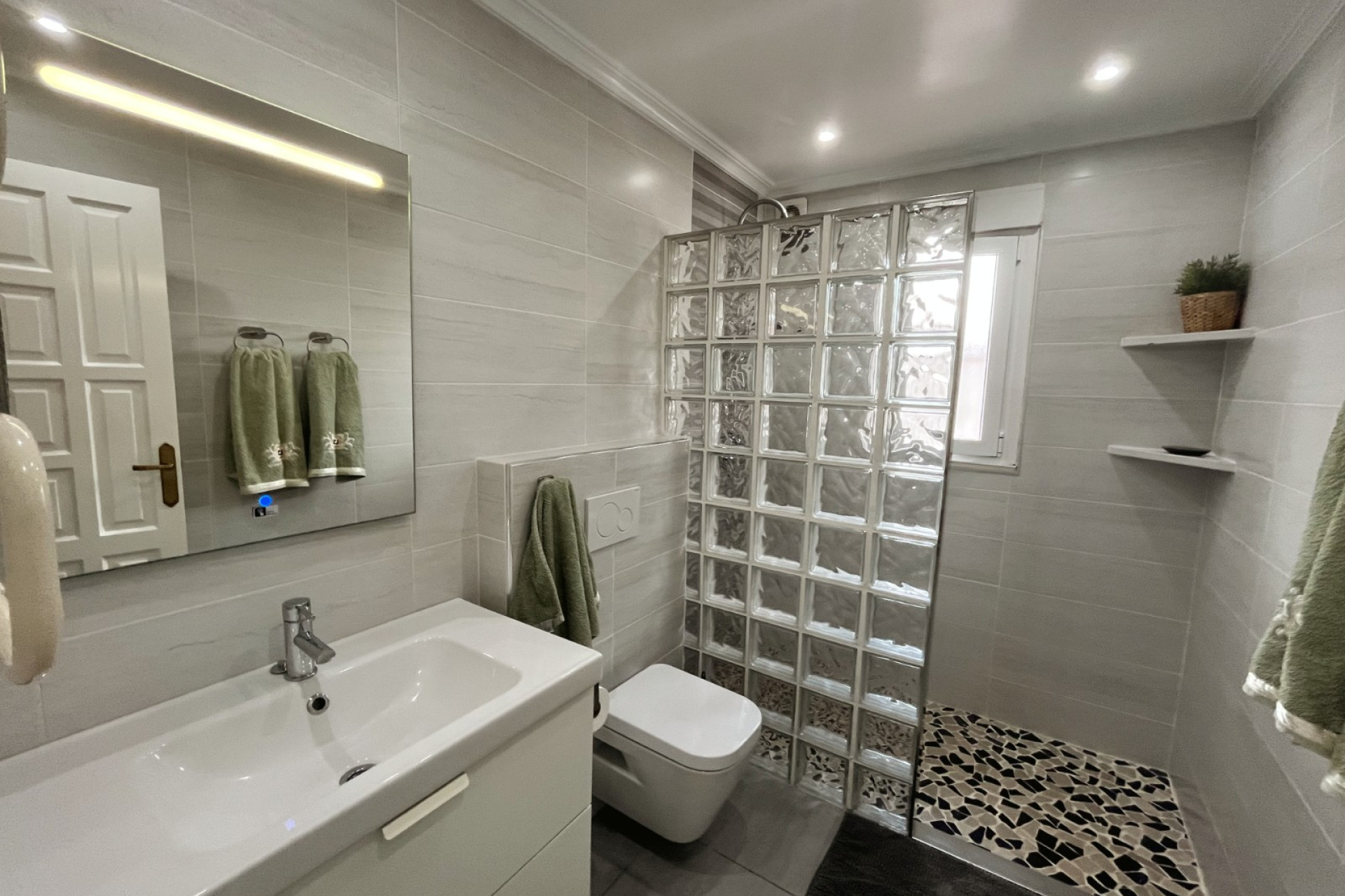Herverkoop - Villa -
Ciudad Quesada - La Marquesa Golf