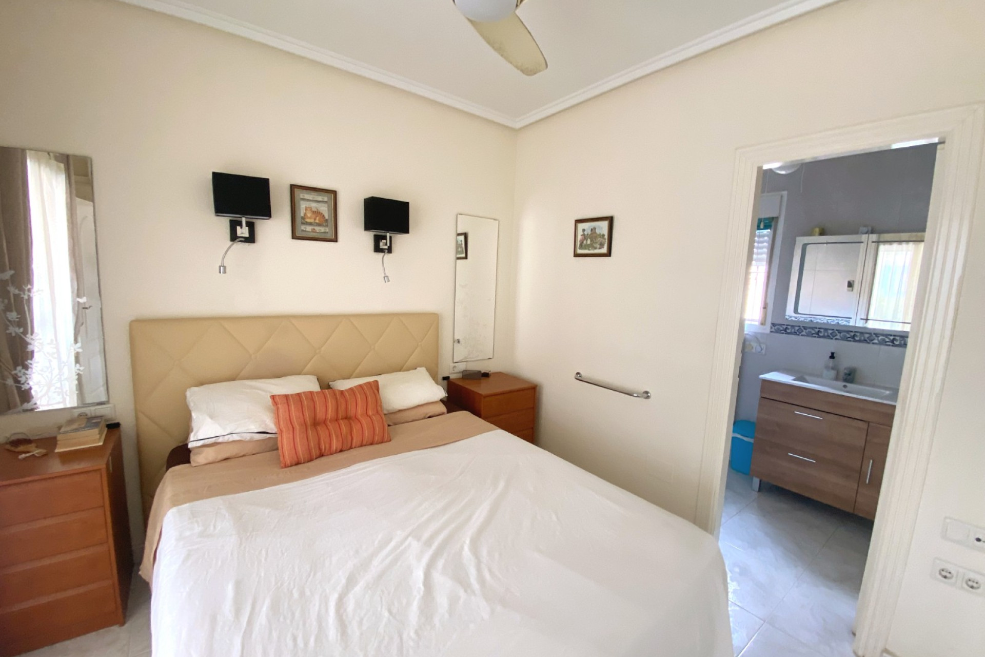 Herverkoop - Villa -
Ciudad Quesada