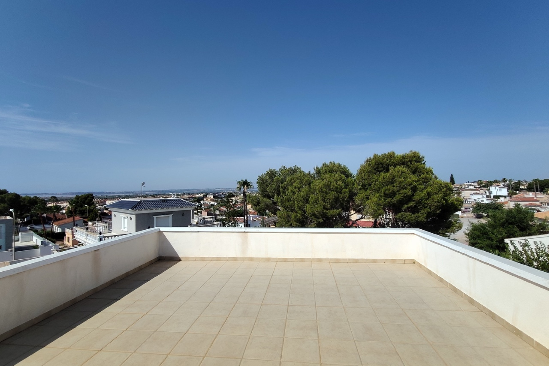 Herverkoop - Villa -
Ciudad Quesada