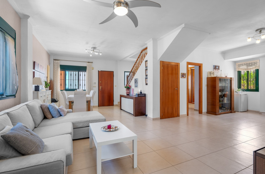 Herverkoop - Villa -
Ciudad Quesada