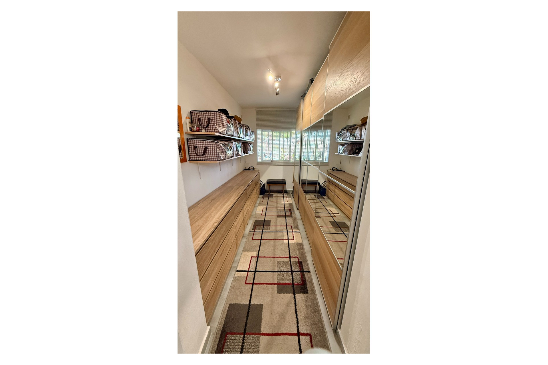 Herverkoop - Villa -
Elche - Center