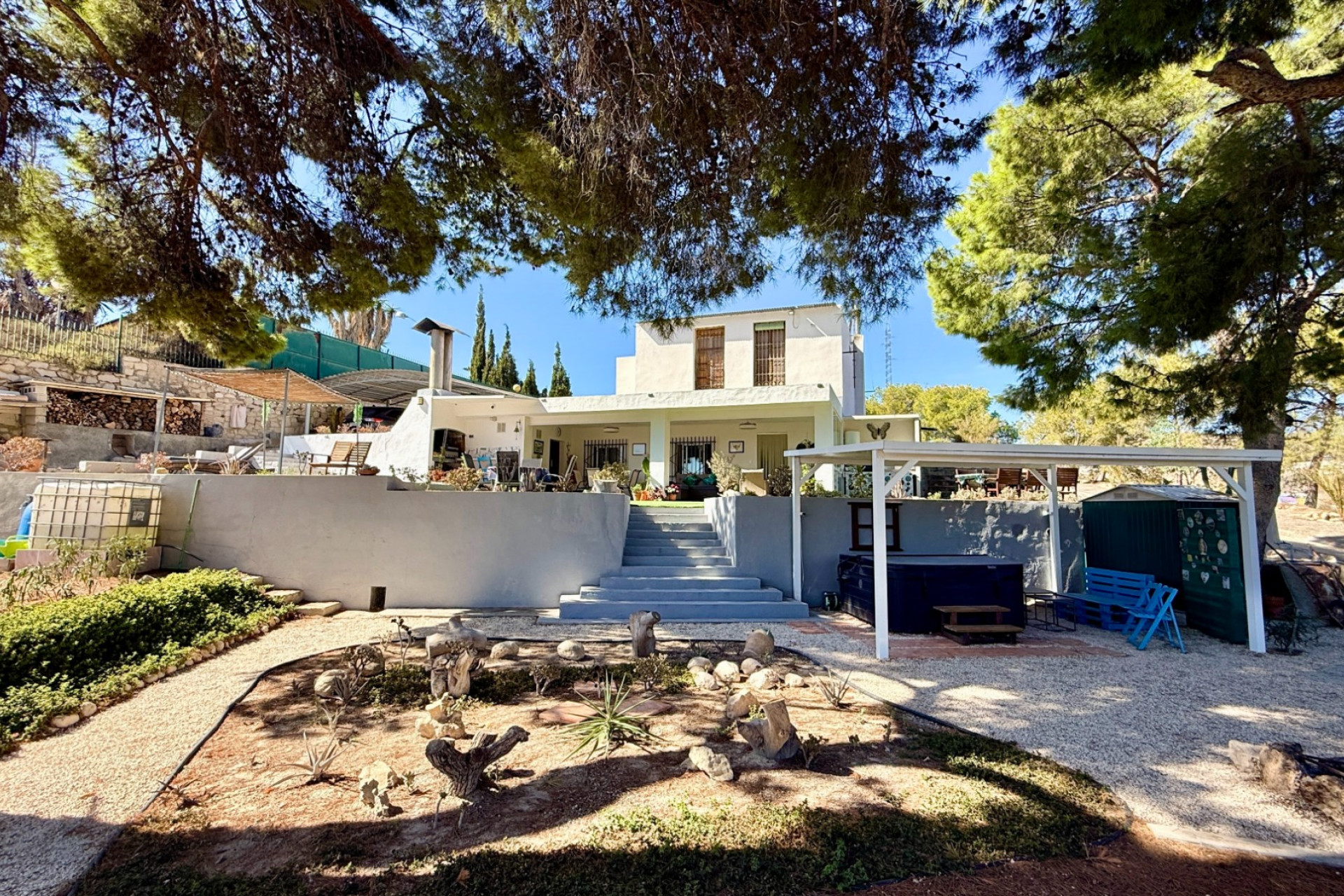 Herverkoop - Villa -
Elche - Center