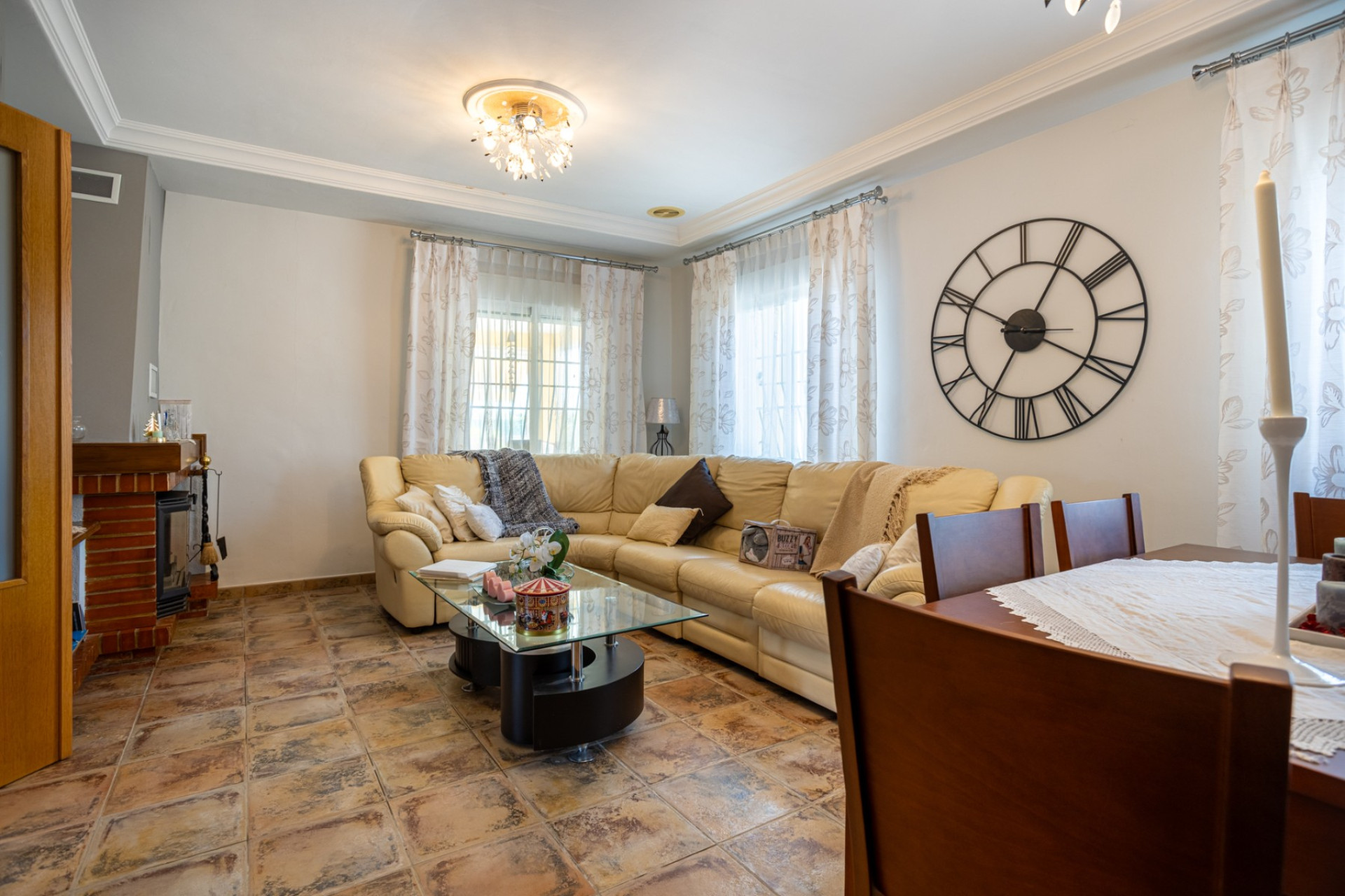 Herverkoop - Villa -
Elche - Costa Blanca