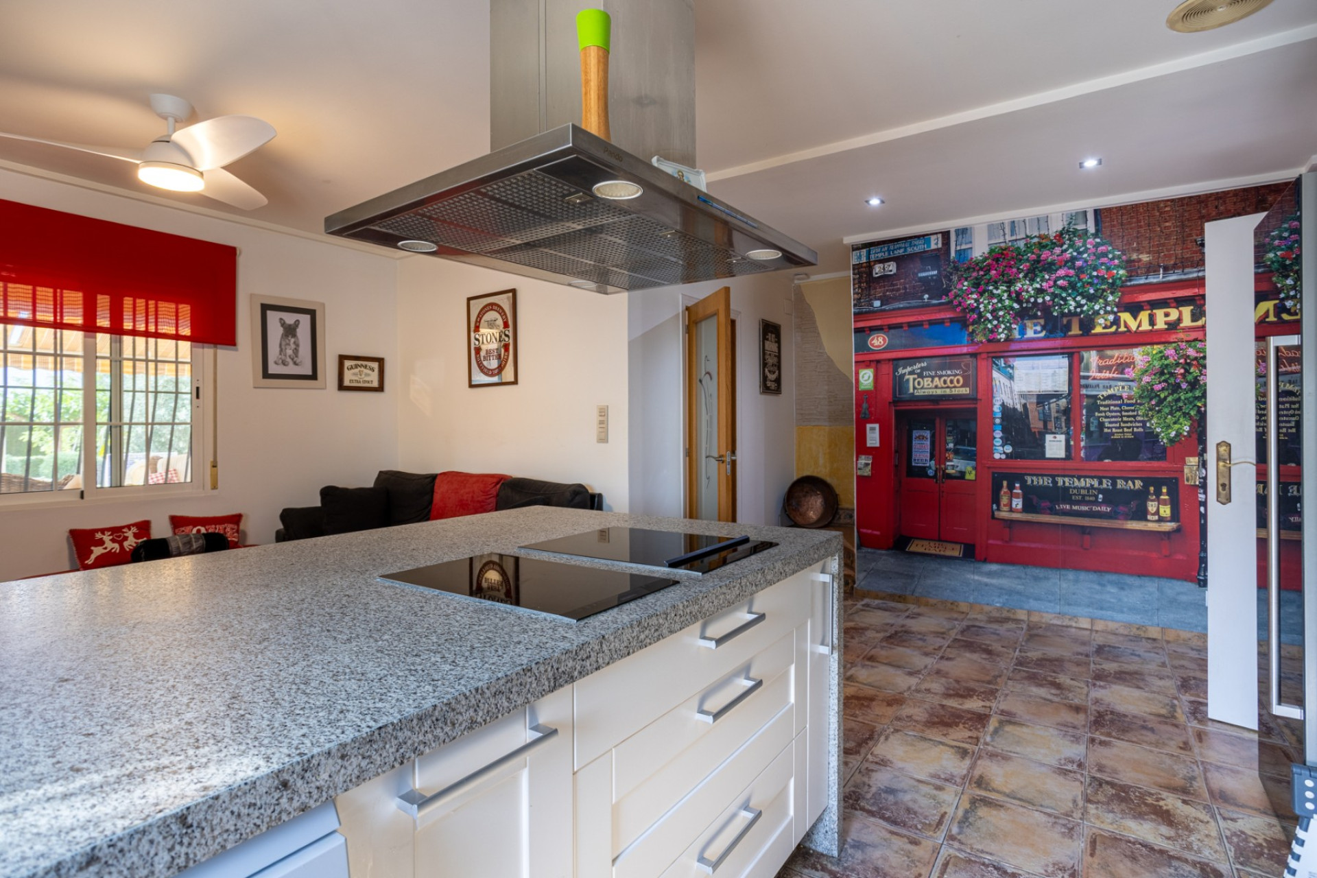 Herverkoop - Villa -
Elche - Costa Blanca
