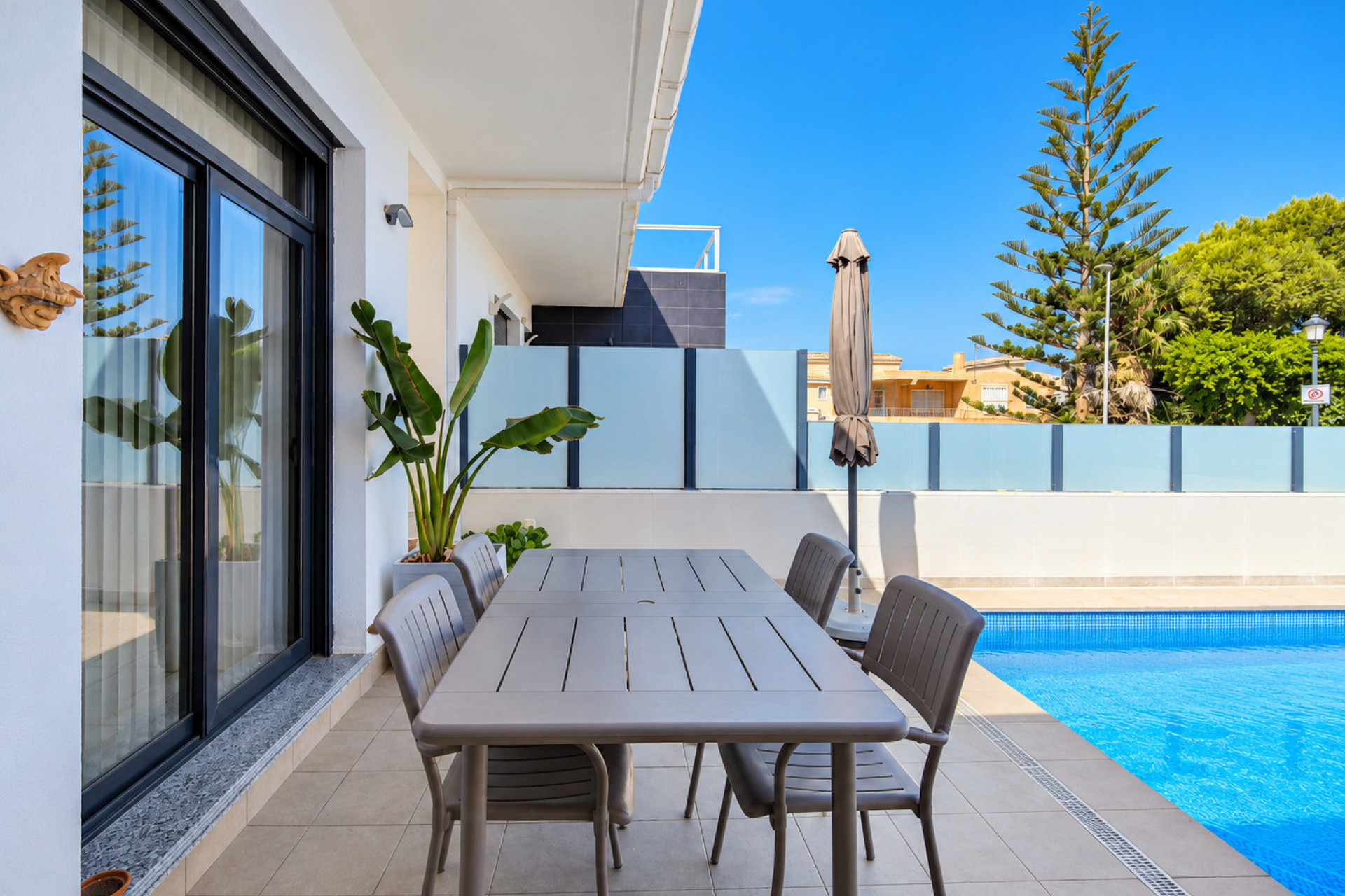 Herverkoop - Villa -
Formentera del Segura - Costa Blanca