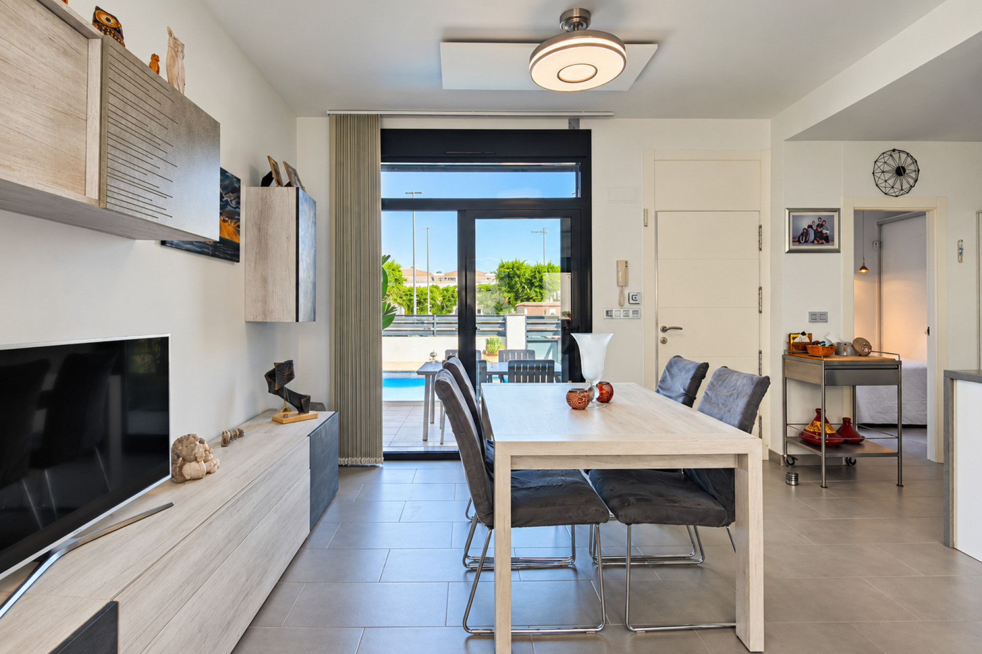 Herverkoop - Villa -
Formentera del Segura - Costa Blanca
