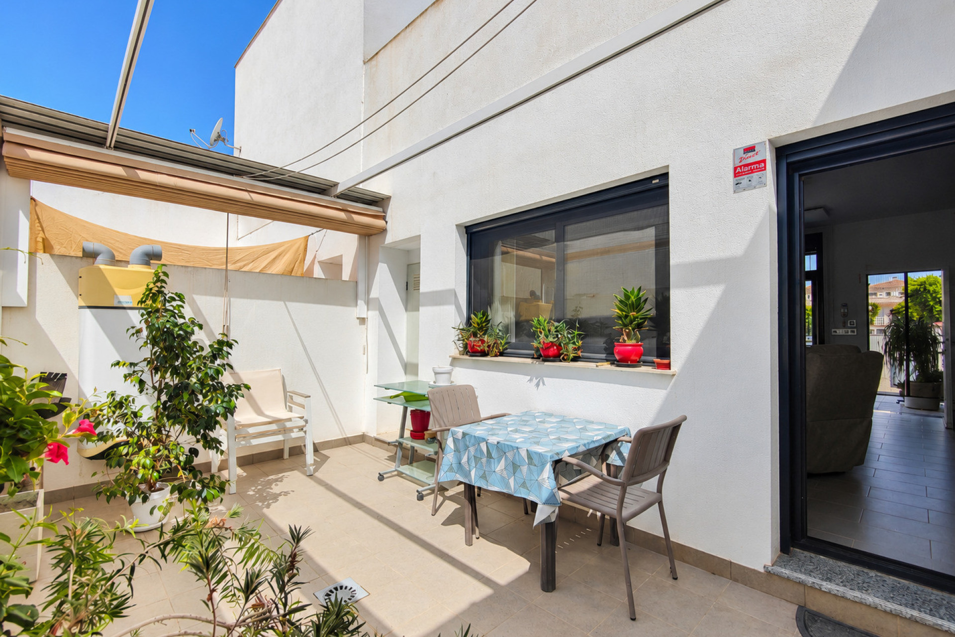 Herverkoop - Villa -
Formentera del Segura - Costa Blanca