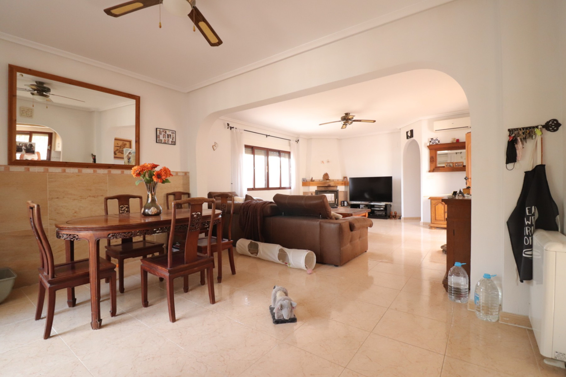 Herverkoop - Villa -
Formentera del Segura - Fincas de La Vega