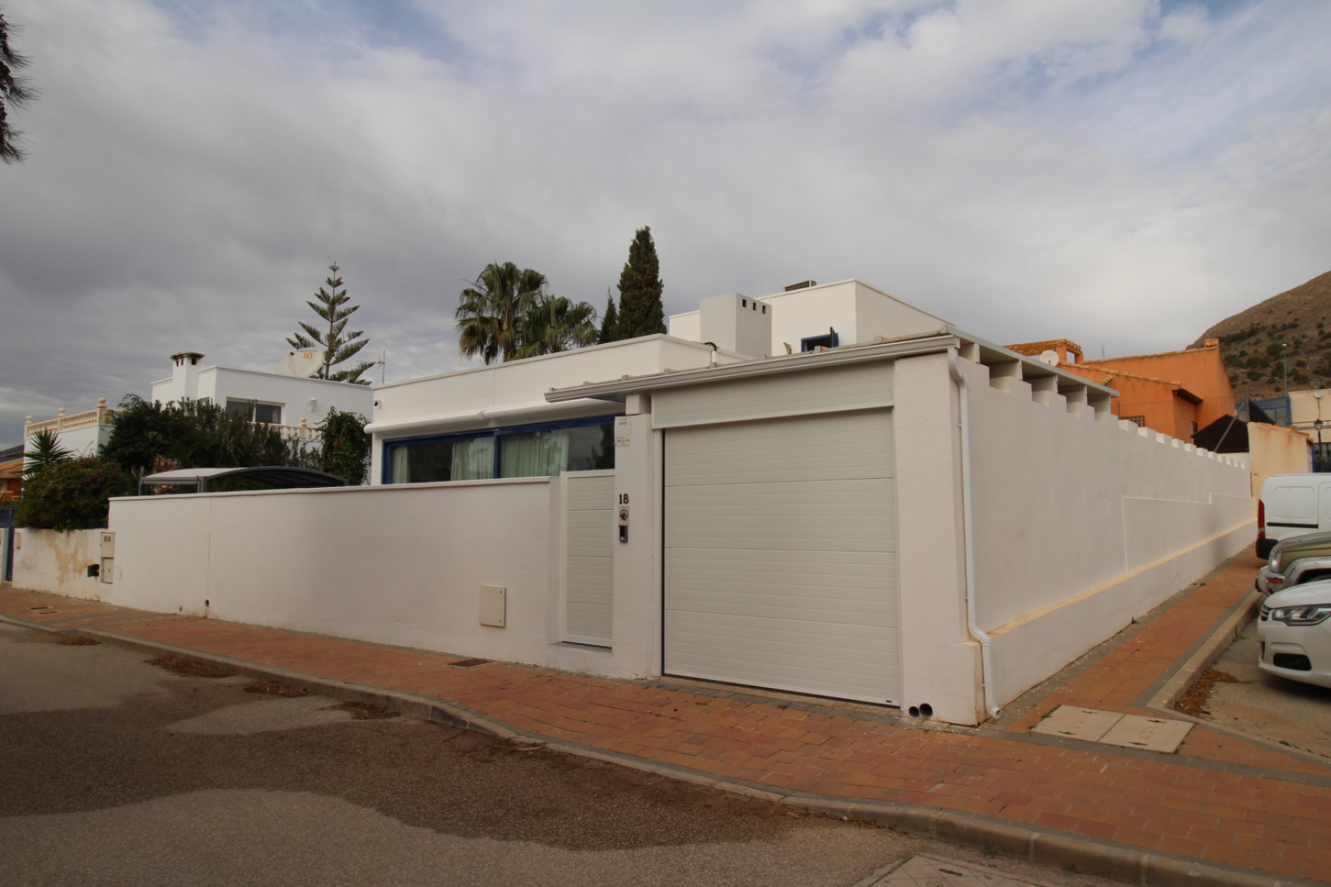 Herverkoop - Villa -
Fortuna - FORTUNA