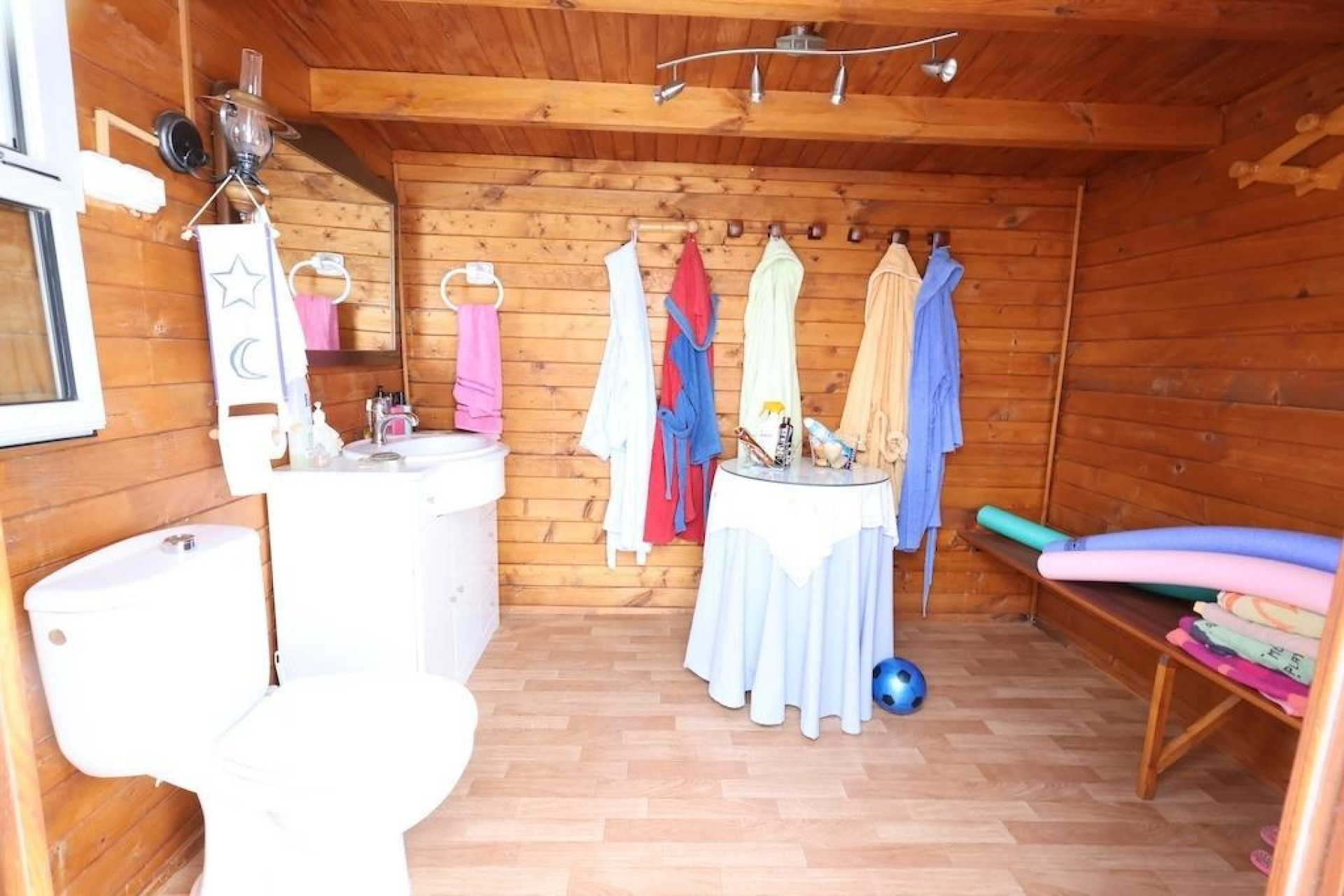 Herverkoop - Villa -
Fortuna - Inland
