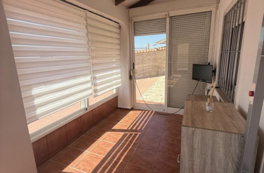 Herverkoop - Villa -
Fortuna